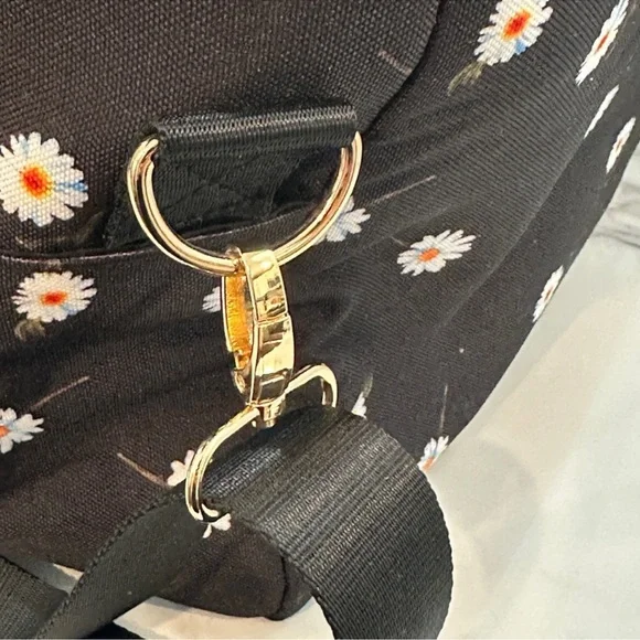 Alice + Olivia Black Daisy Print Travel Weekender Duffle Bag 🌼 - Picture 9 of 14